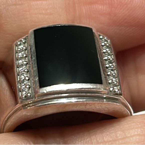 Men's Sterling Silver and Black Ring - Picture 2 of 3